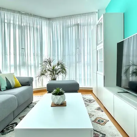 Apartamento Peatonal, Lujosamente Acogedor 아파트 *